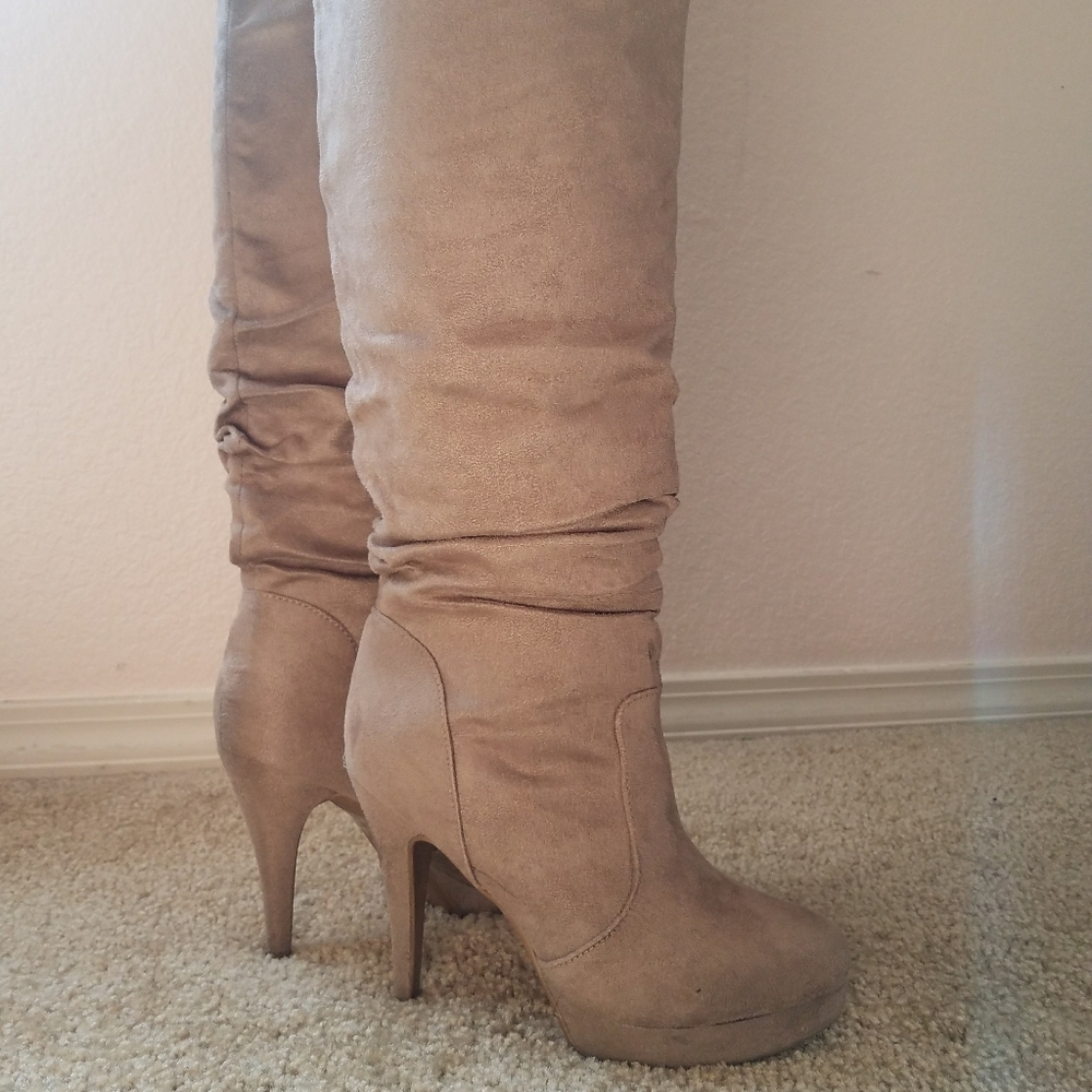 Tan heeled boots
